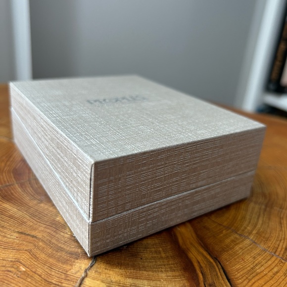 Peoples 0.05 CT. T.w. Diamond Small Heart Key Pendant in Sterling Silver - Picture 5 of 13